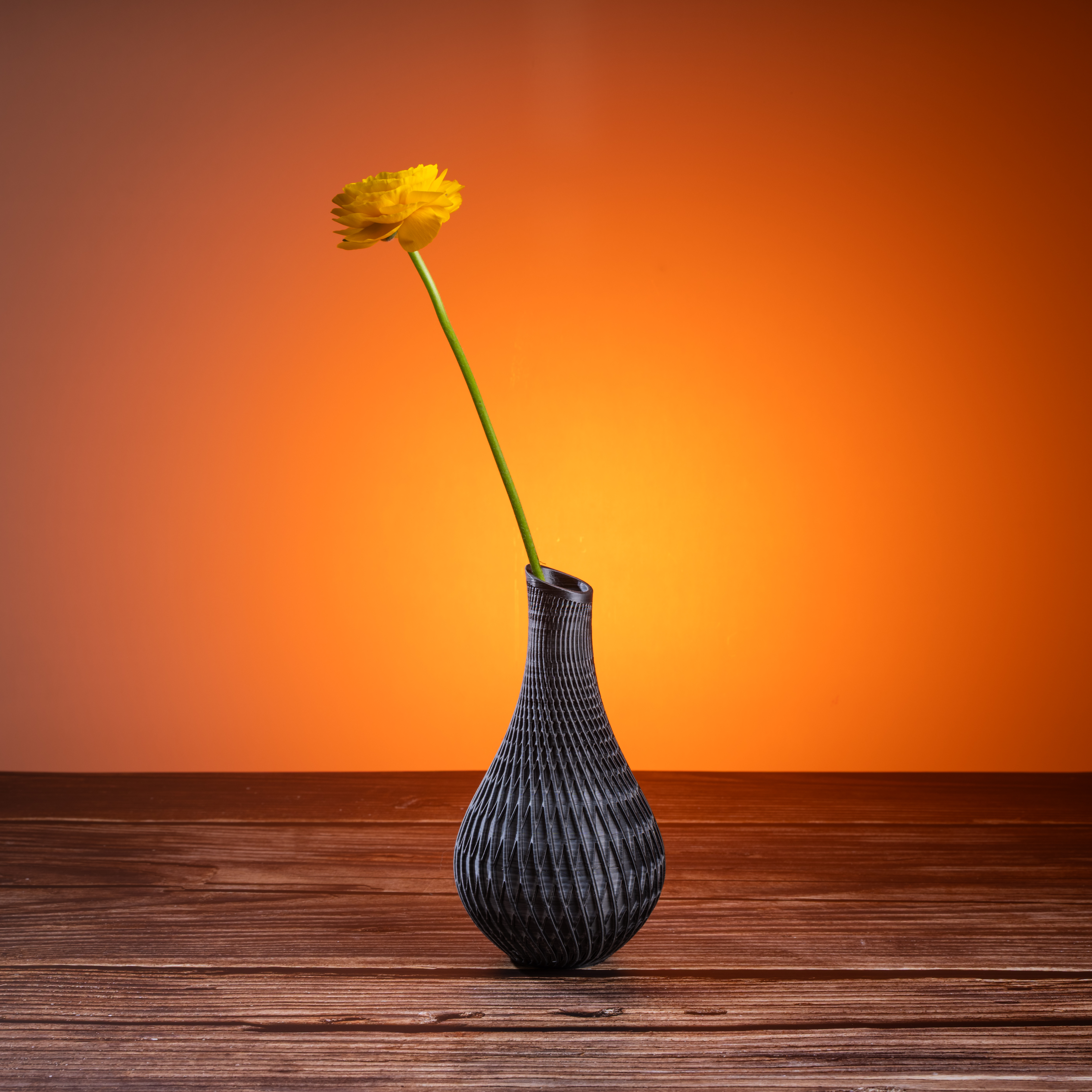 Obsidienne – Vase design noir et blanc - Décoration en PLA | Impression 3D CreaMod3D - Vue 2