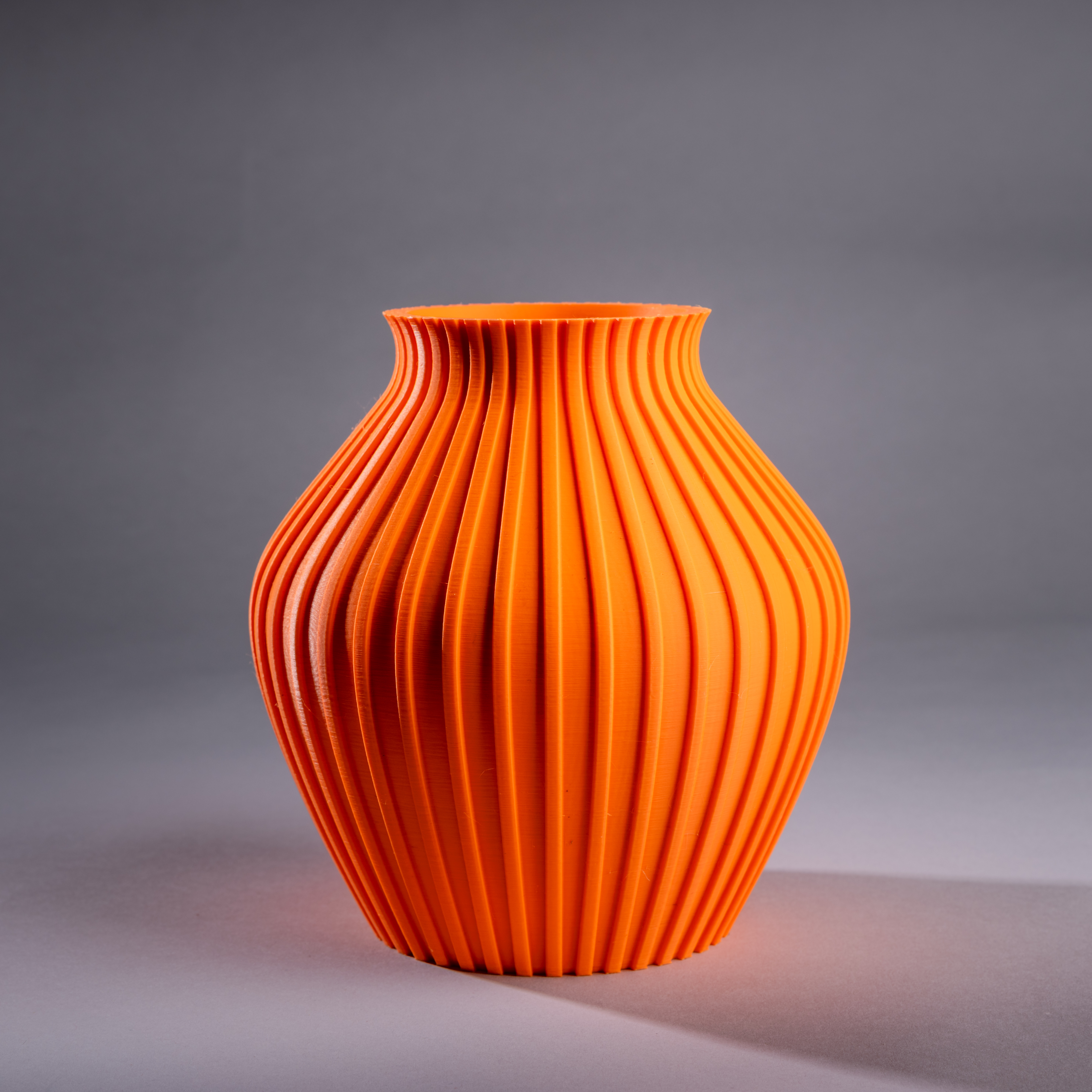 Solaris Wave – Vase design orange - Impression 3D | CreaMod3D